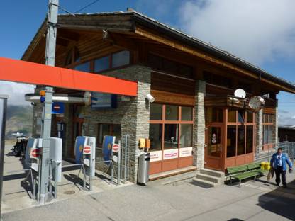 Schweiz Rundreise, Gornergratbahn, letzte Station vor der Bergstation